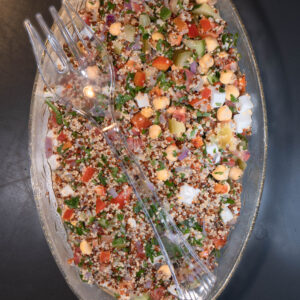 קערת סלט קינואה/בורגול